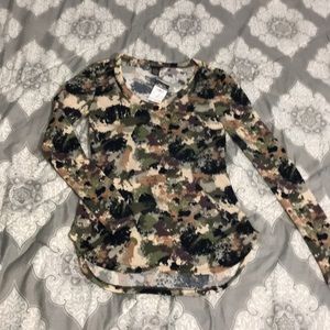Women’s small rue 21 camo long sleeve